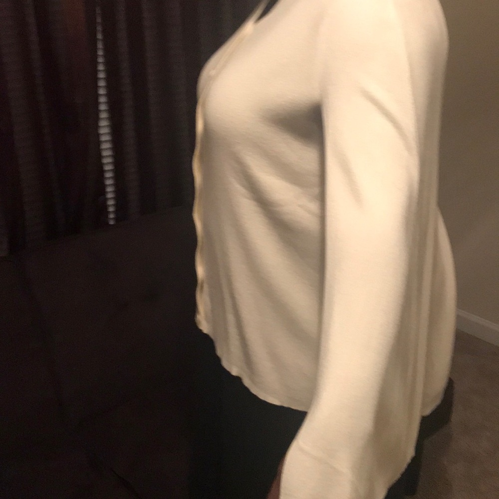 Sweater - Picture 4 of 8